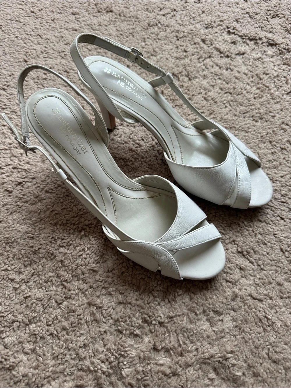 Naturalizer Ivory Leather Slingback Heels